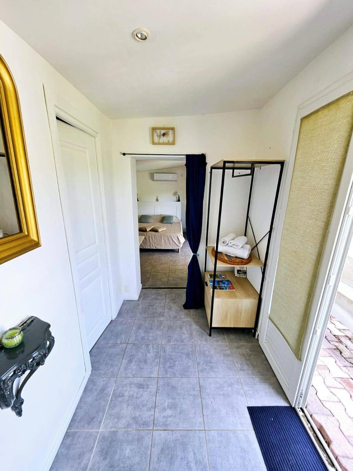 Suites Coupo Santo Et Lou Peiro Cotignac Extérieur photo