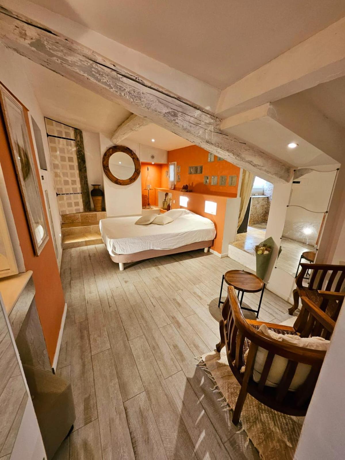 Suites Coupo Santo Et Lou Peiro Cotignac Extérieur photo